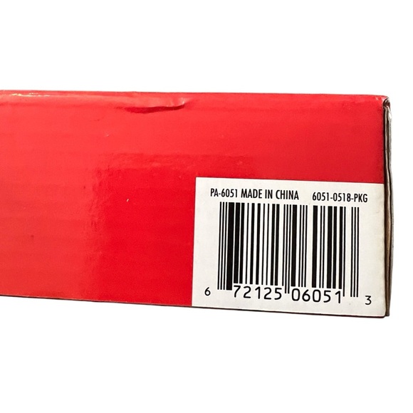 Pet Treat Launcher nwt - Picture 3 of 3